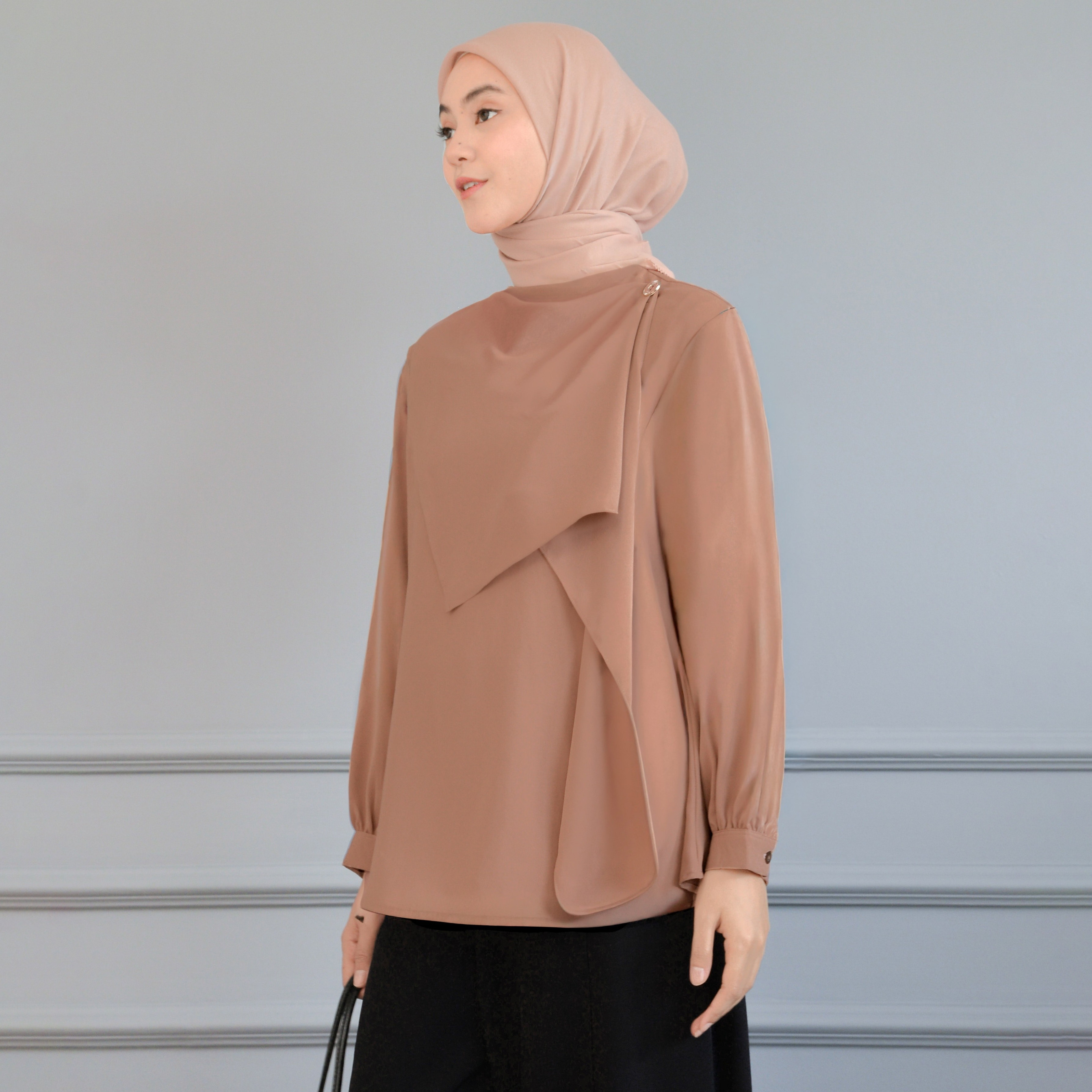 Arri Blouse Maple