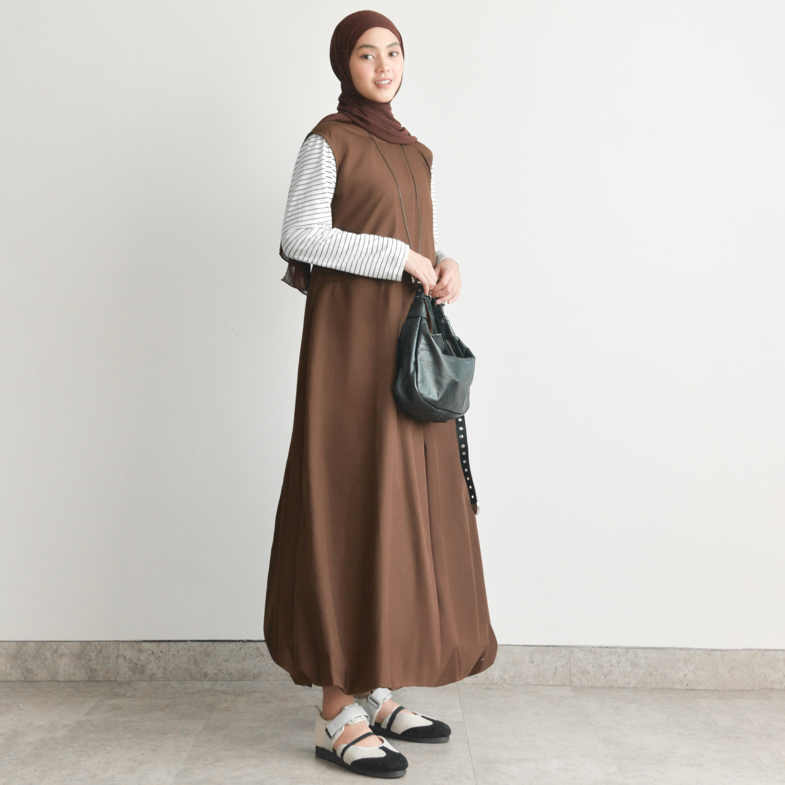 Balloon Dress Brown