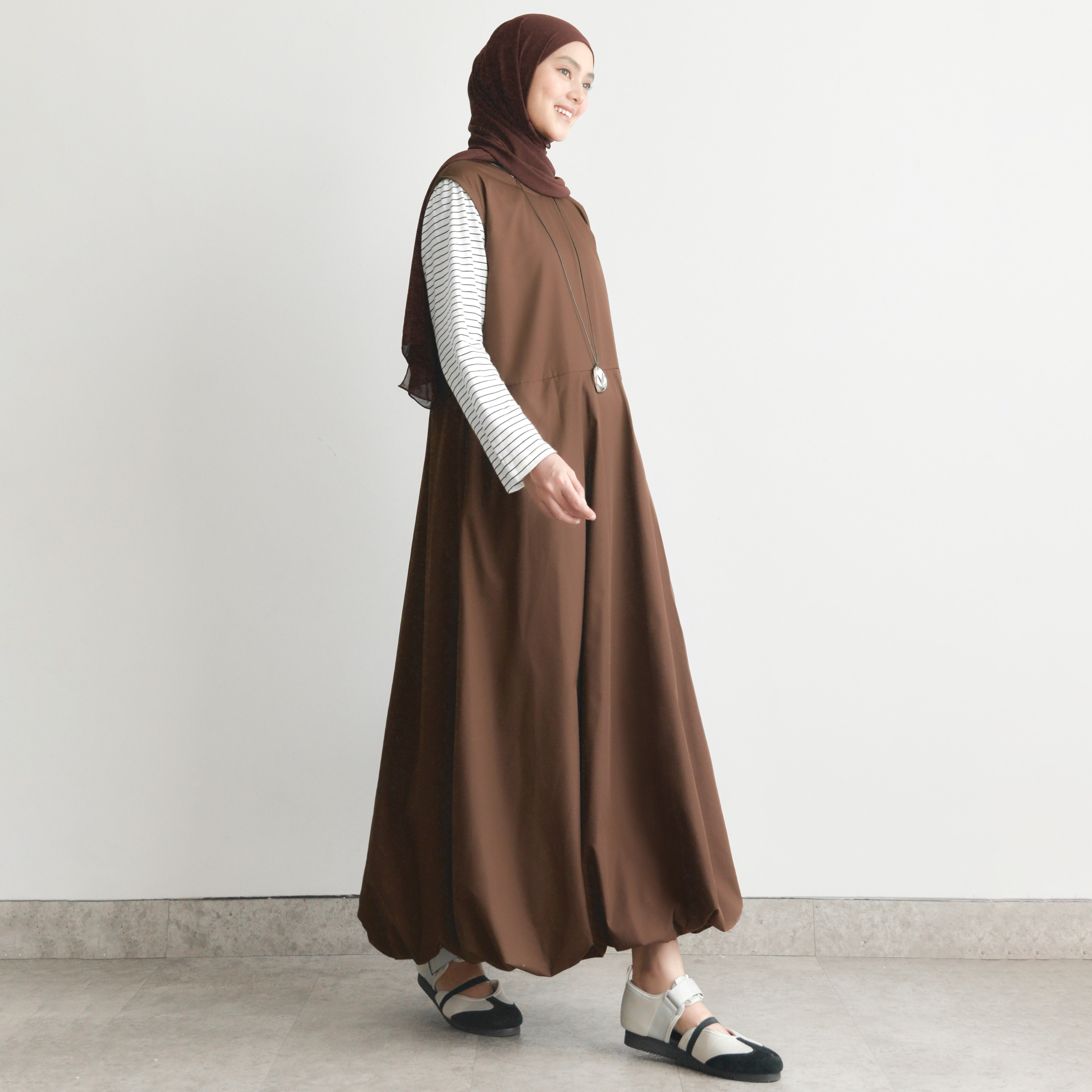 Balloon Dress Brown