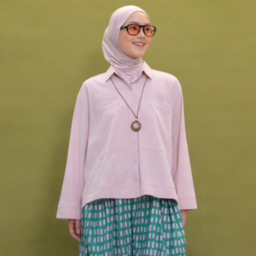 Boxy Plain Shirt Pale