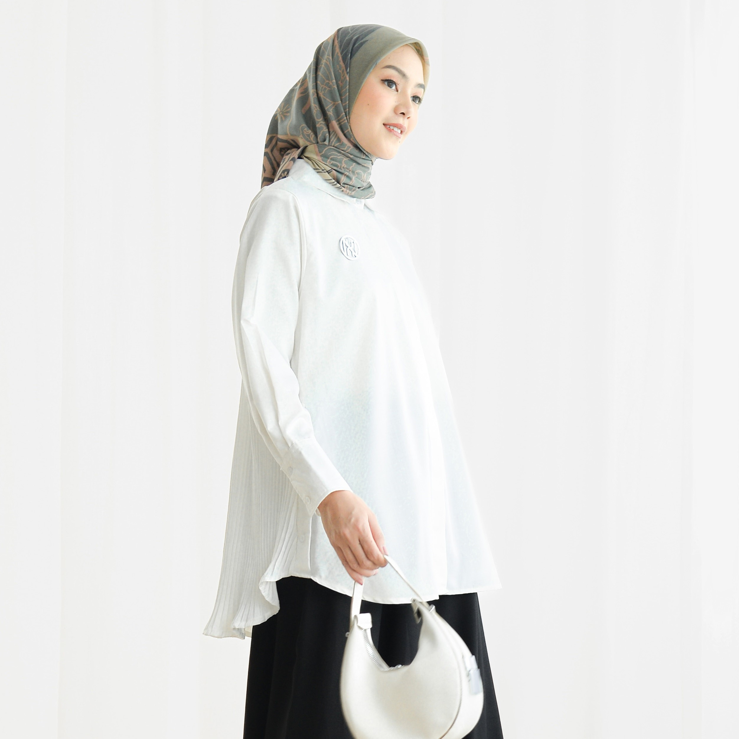 Caiyo Pleats Shirt Soul