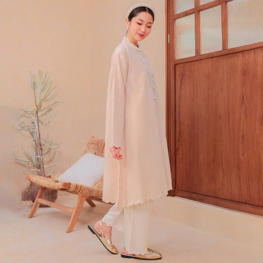 Image of Charmy Set Peachy