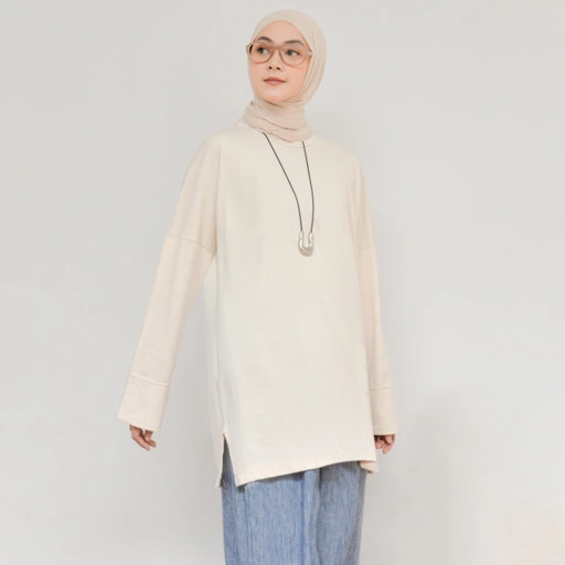 Image of Cia Loose Top Vanilla