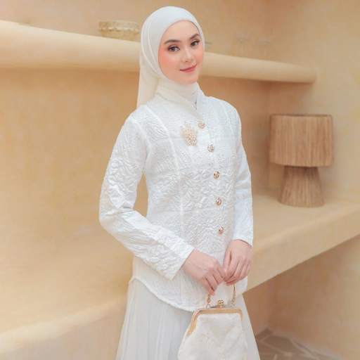 Image of Djenar Top Janggan Gardenia