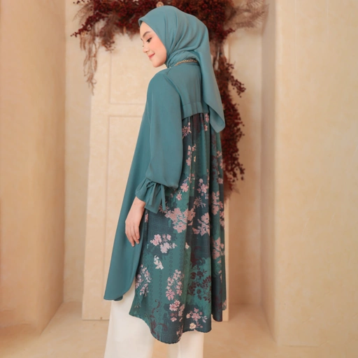 Image of Ganika Tunik Emerald