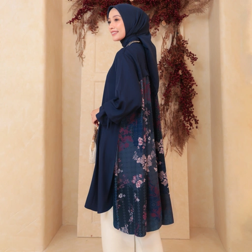 Image of Ganika Tunik Midnite