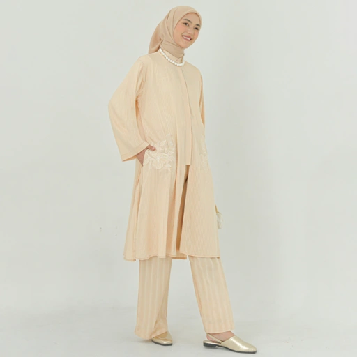 Image of Gladys Set CreamTan