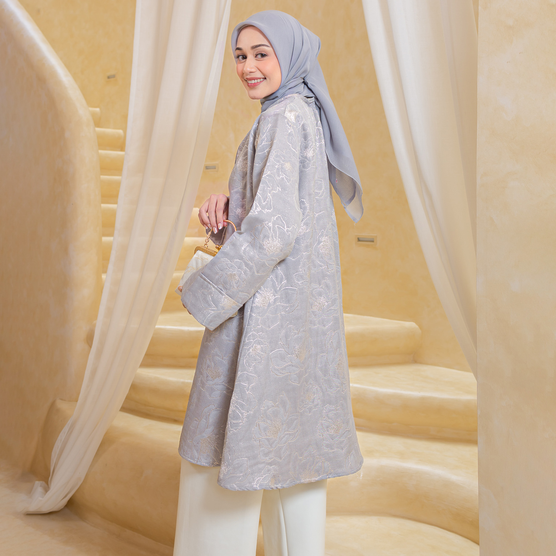 Haru Long Outer Silveria