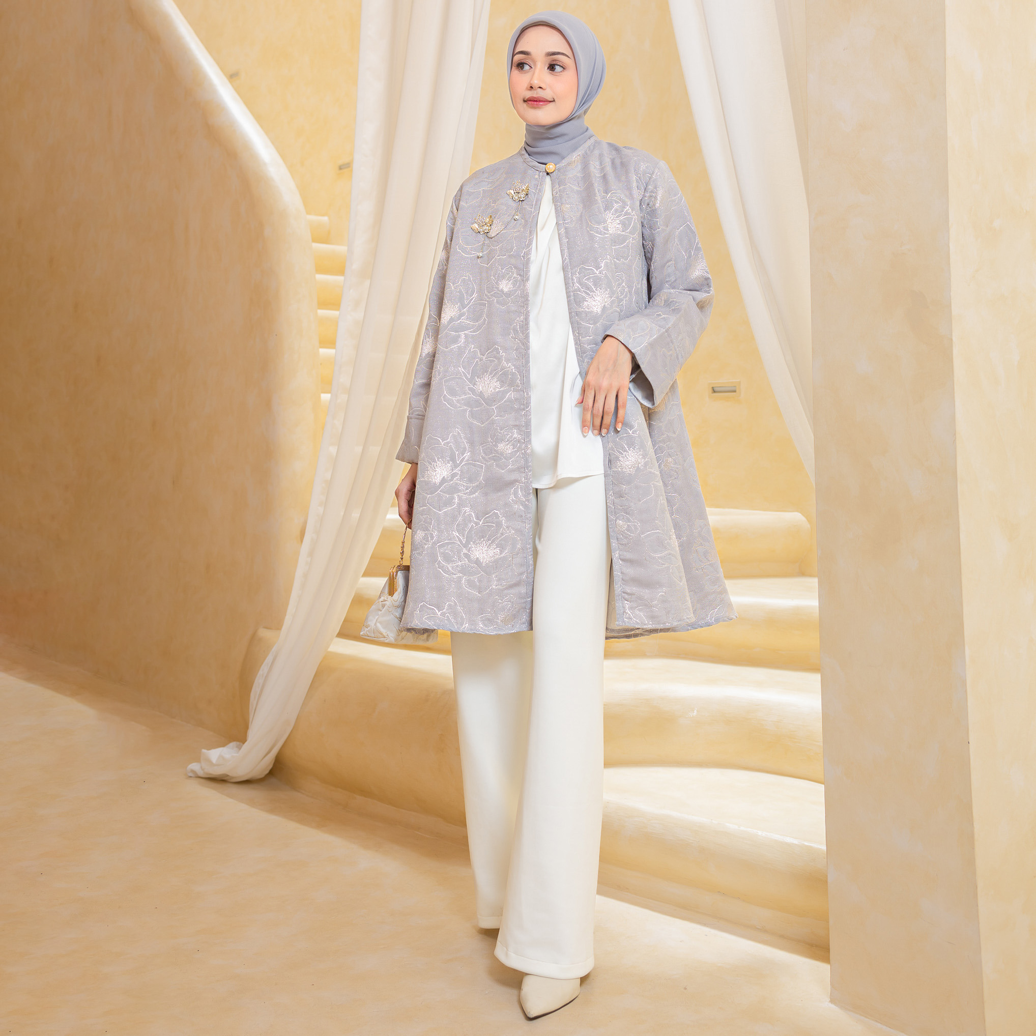 Haru Long Outer Silveria