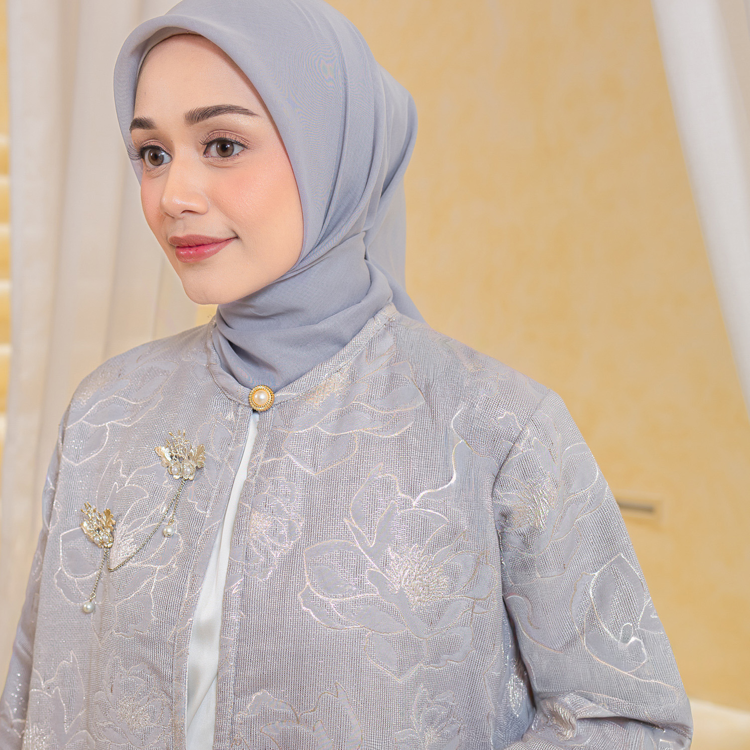 Haru Long Outer Silveria