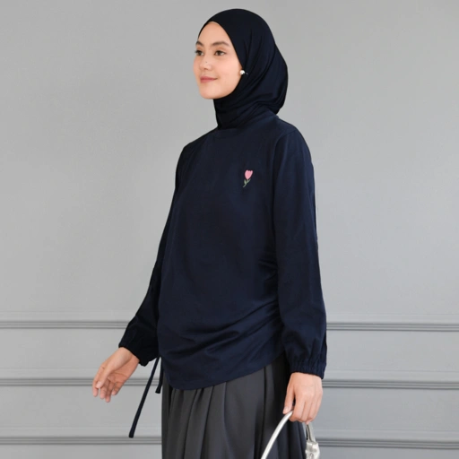 Image of Lumi Top Navy