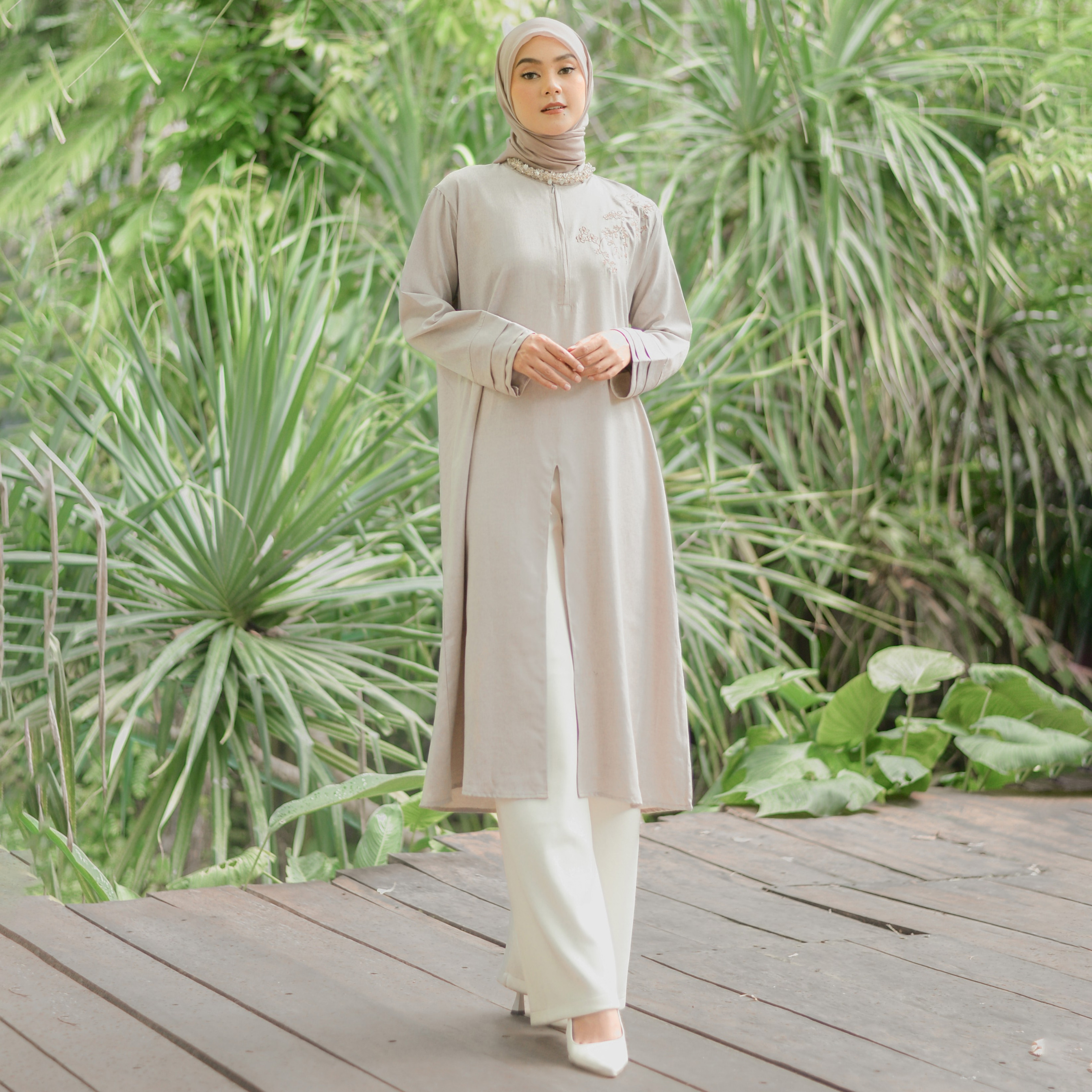 Madina Slit Tunik Frappe