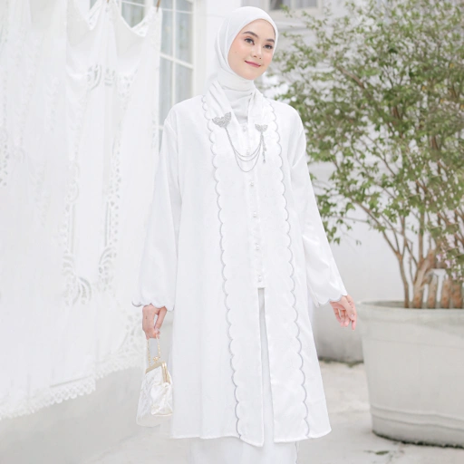 Image of Mouna Set White