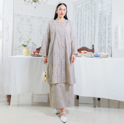 Image of Neira Set Calmy