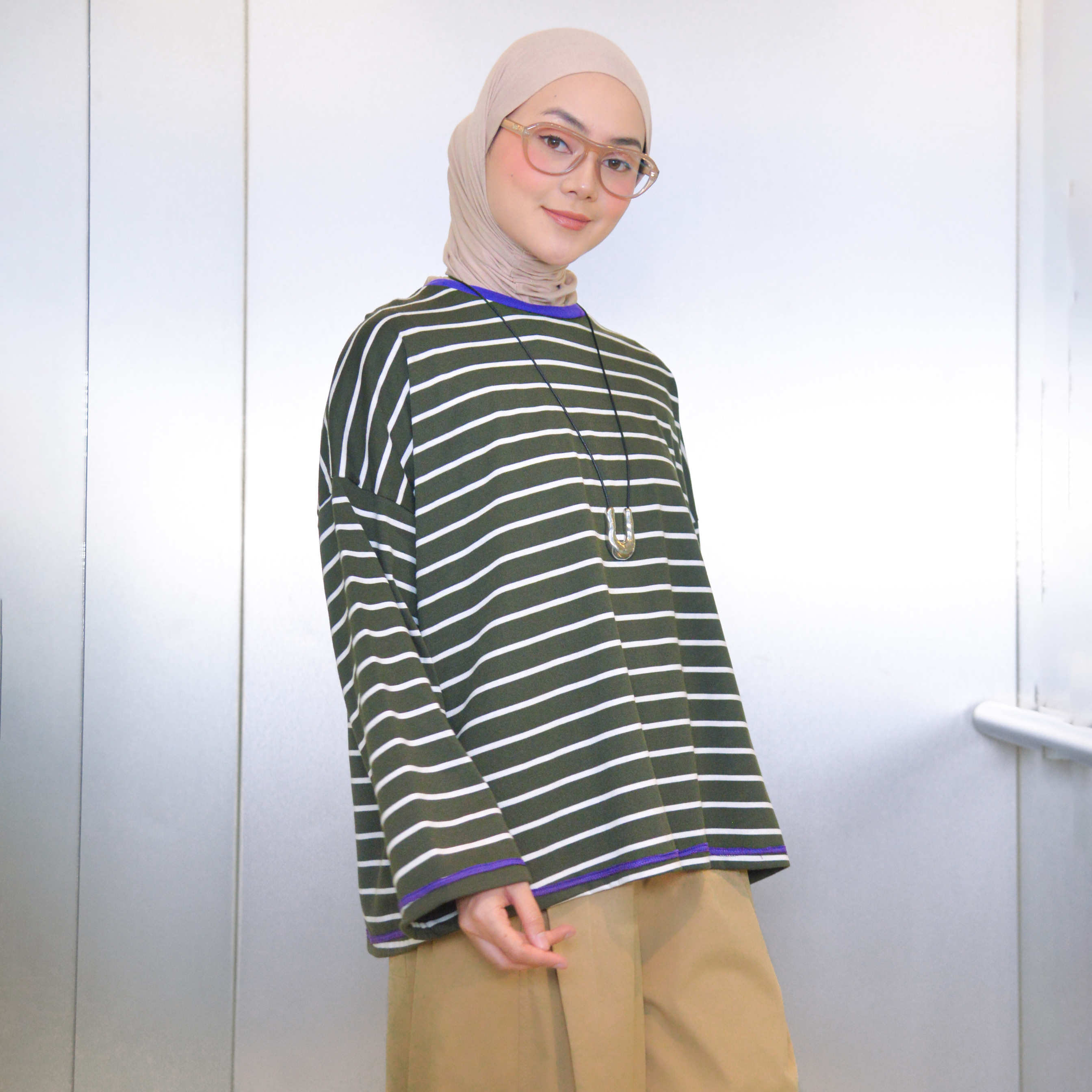 Neona Tshirt Olive