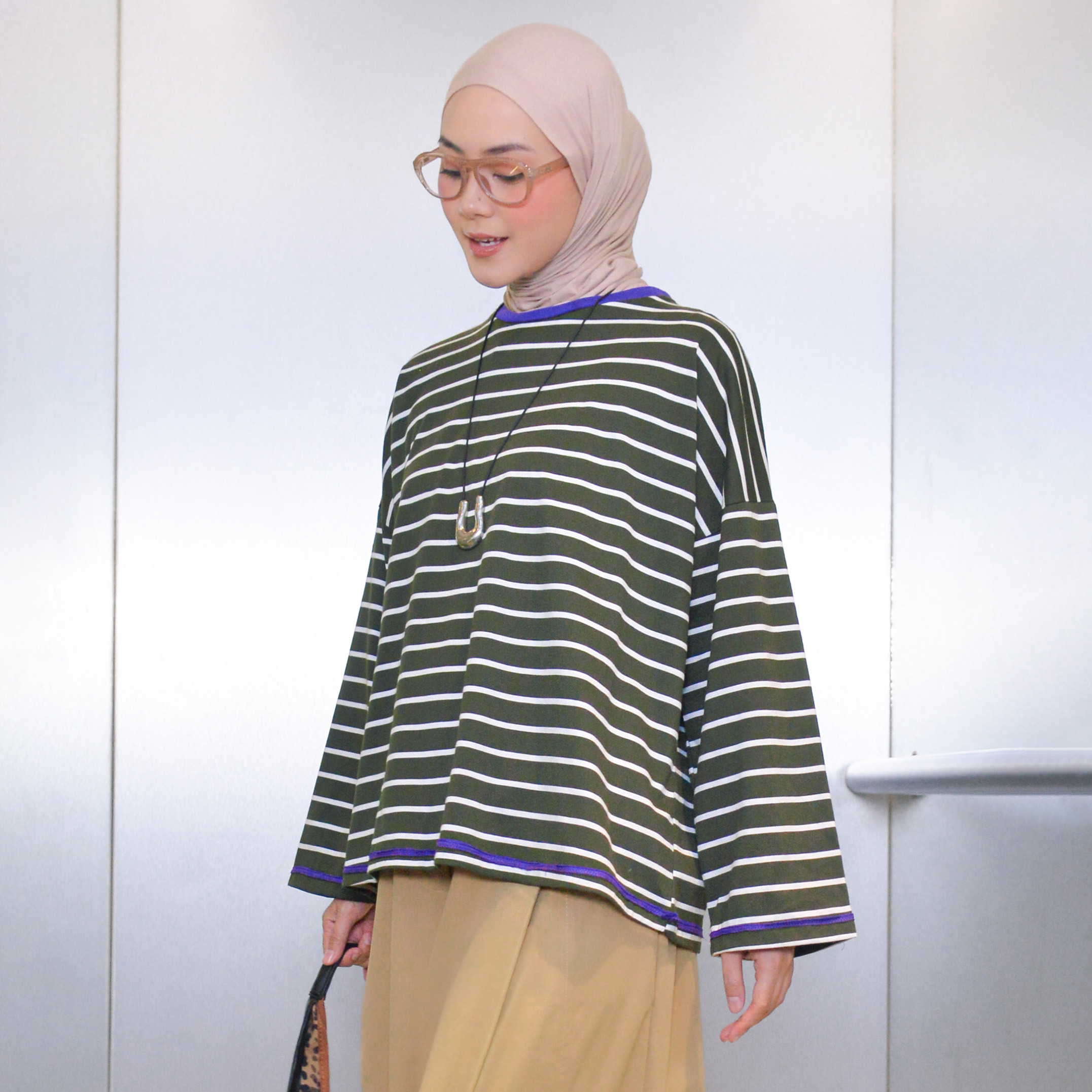 Neona Tshirt Olive