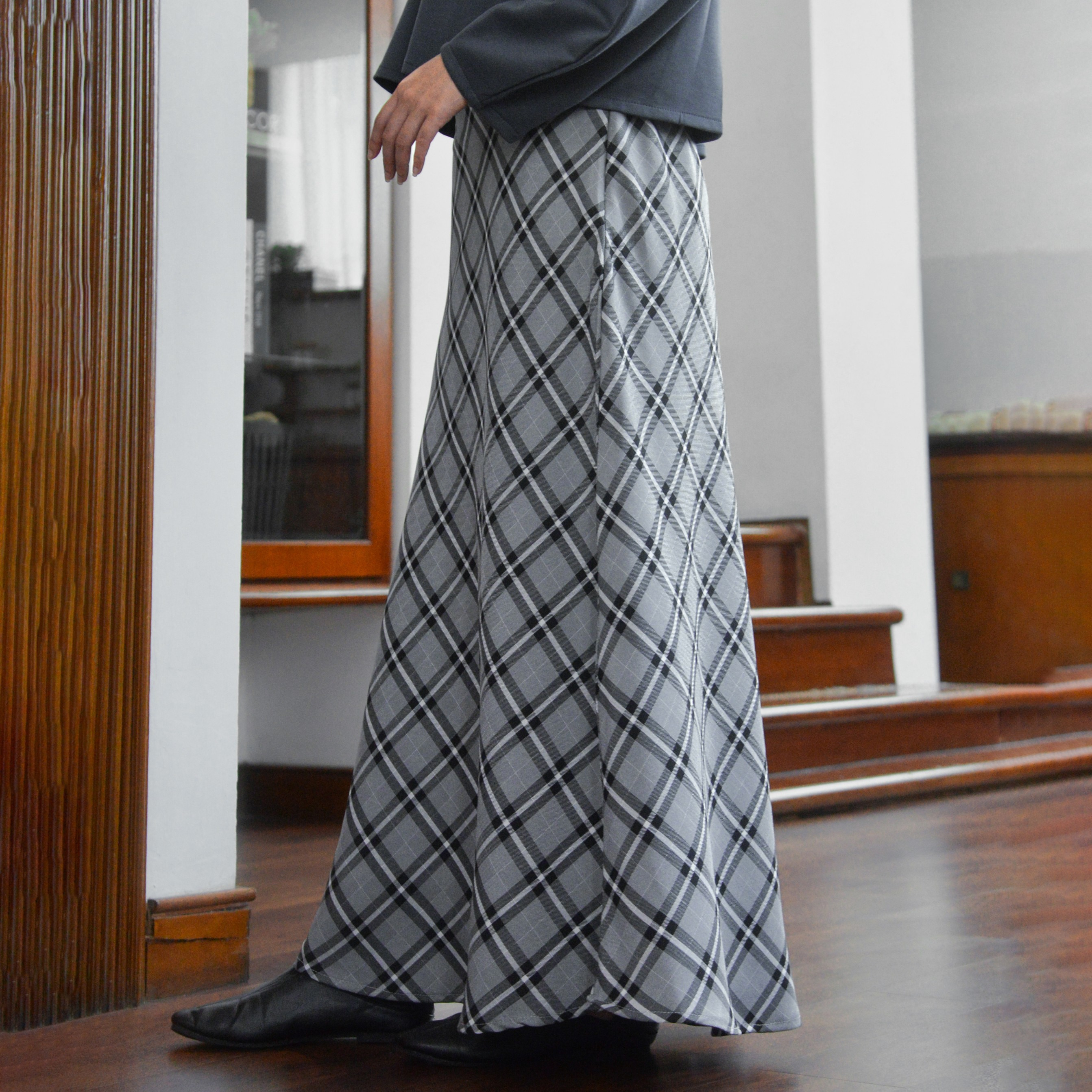 Plaid Slip Skirt Grey