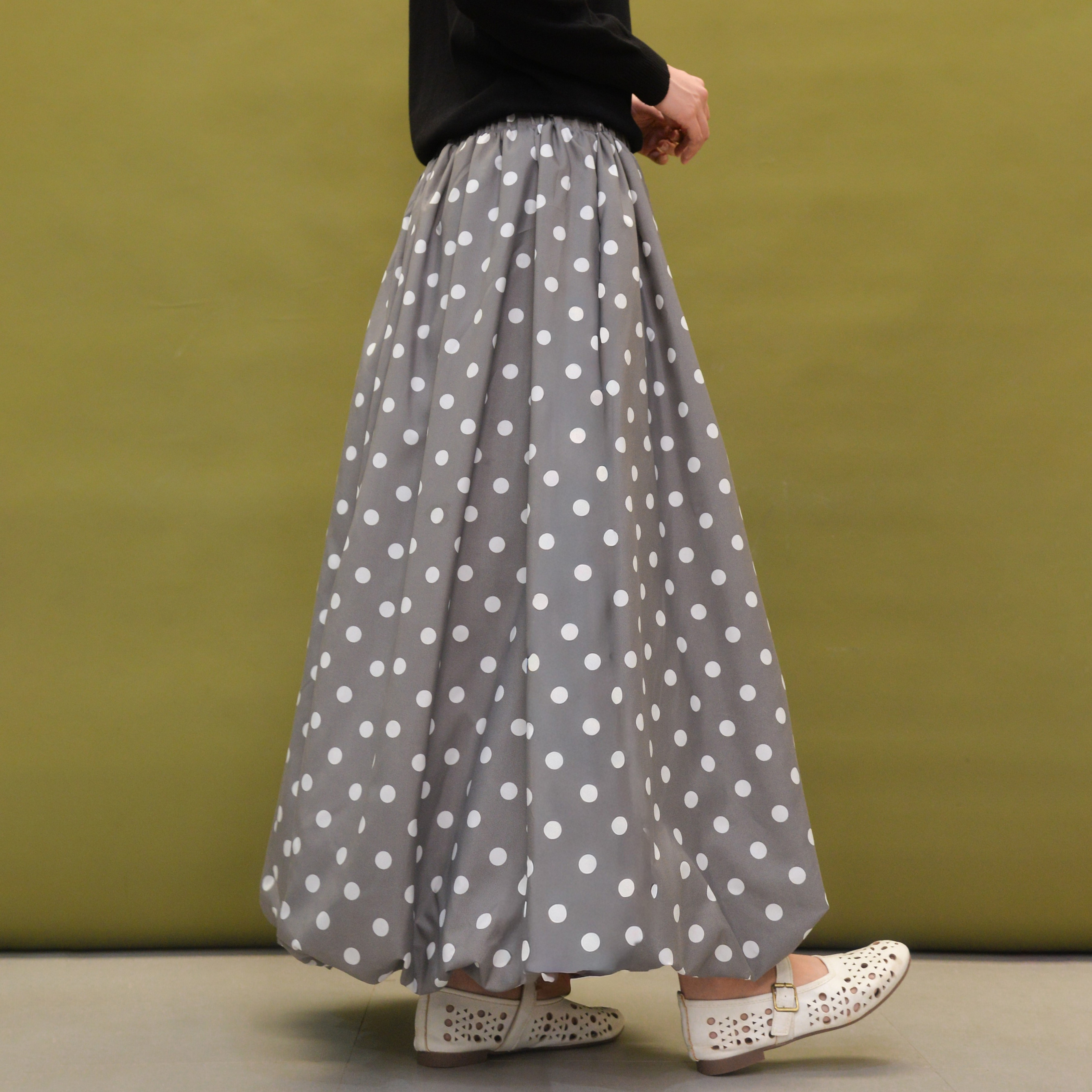 Polka Balloon Skirt Gray