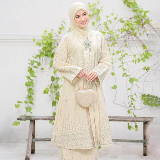 Image of Puspa Set Buttery