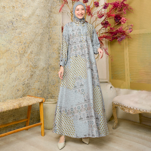 Shahila Dress Mystic