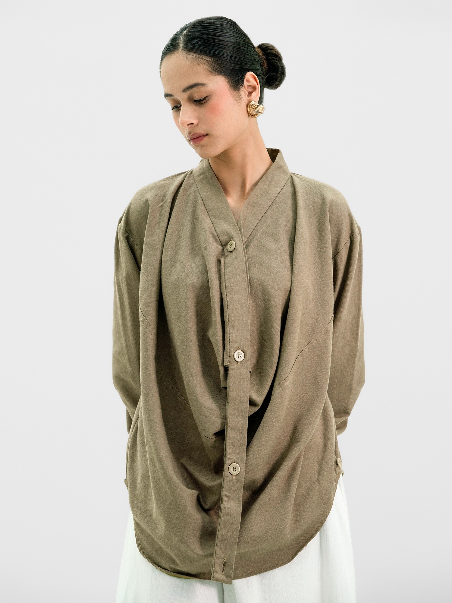 Drapery Collar Blouse (Long Sleeve)