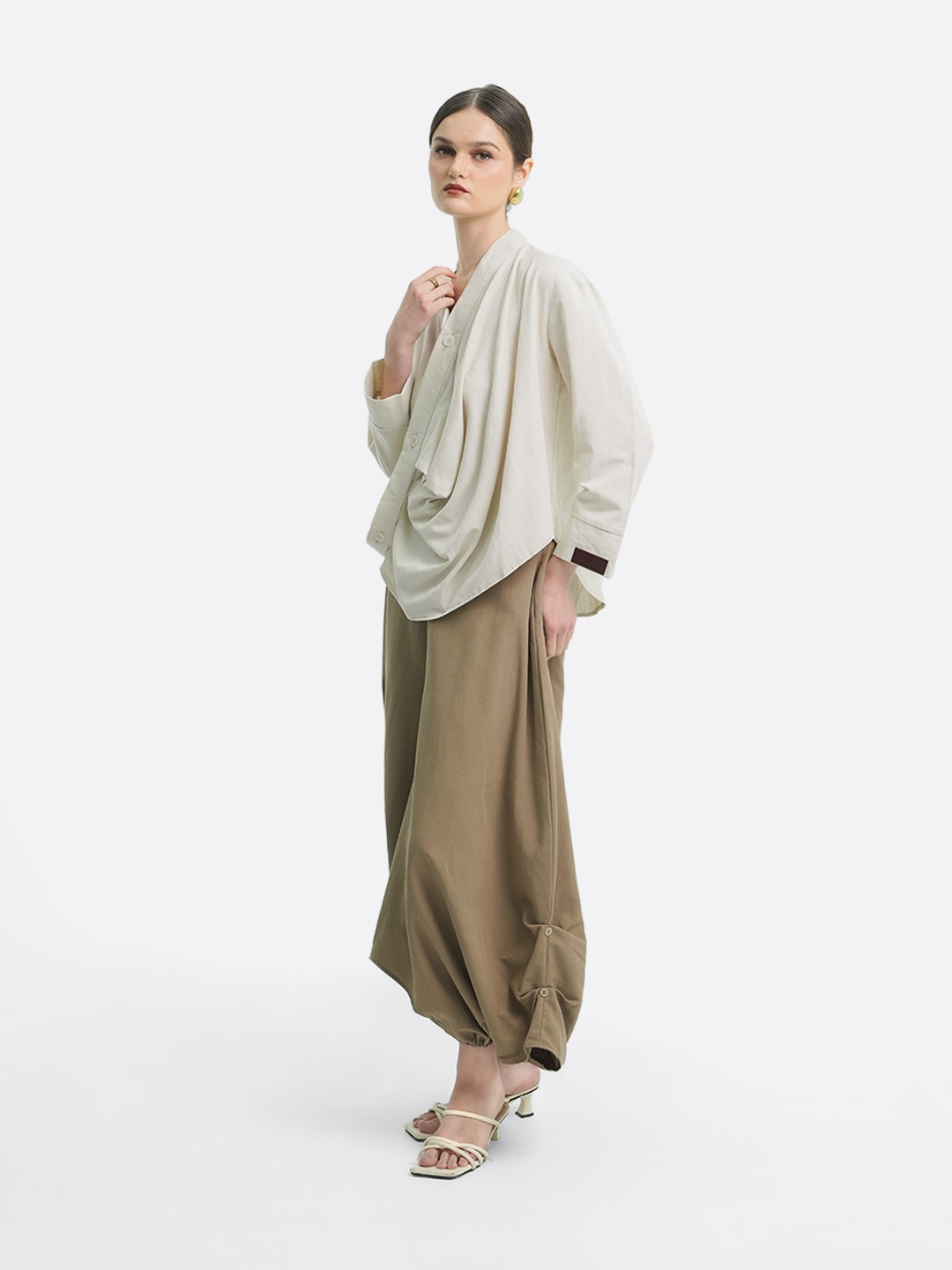 Drapery Collar Blouse (Long Sleeve)