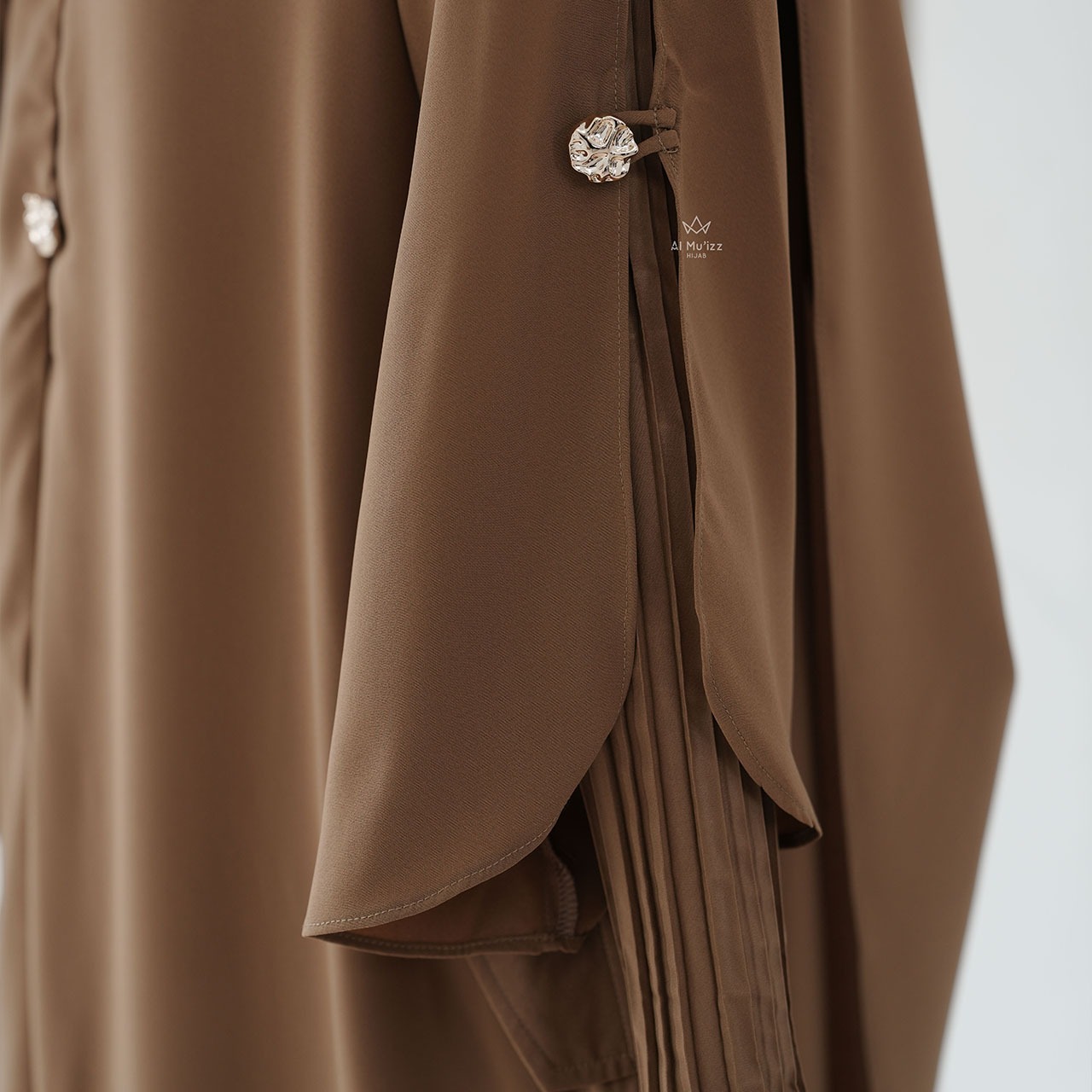 Hijab Almuizz - Hana Abaya Dress Gamis lengan Plisket Lebaran 2026 (Abaya Only)
