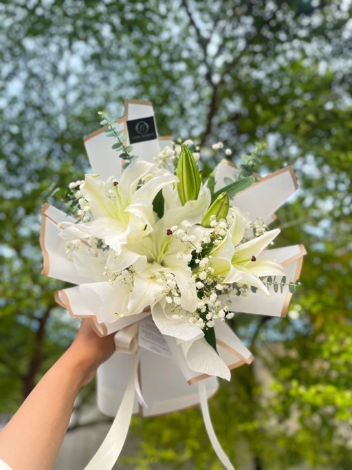 Image of Aurel Bouquet