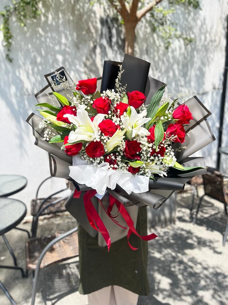 Ateena Bouquet