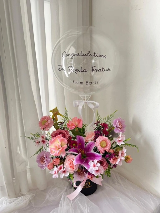 Image of Nadhira Artificial Flowers in Tube with Balloon