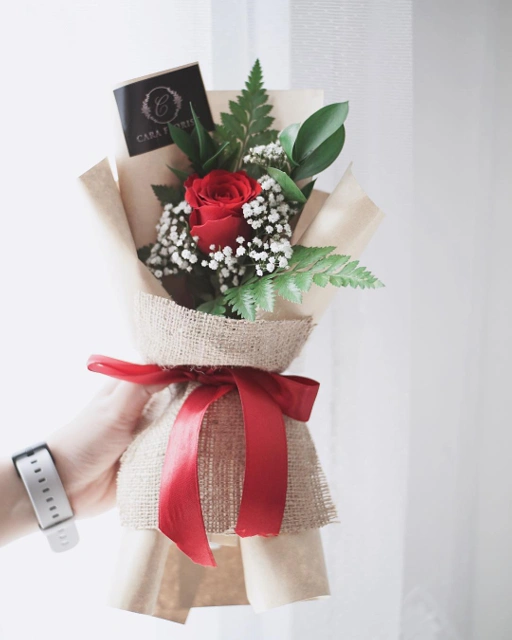 Image of Mini Rustic Rose Bouquet