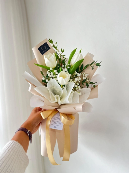 Image of Tyra Tulip Bouquet