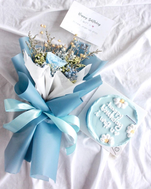 Image of Sora Floral Cake Package
