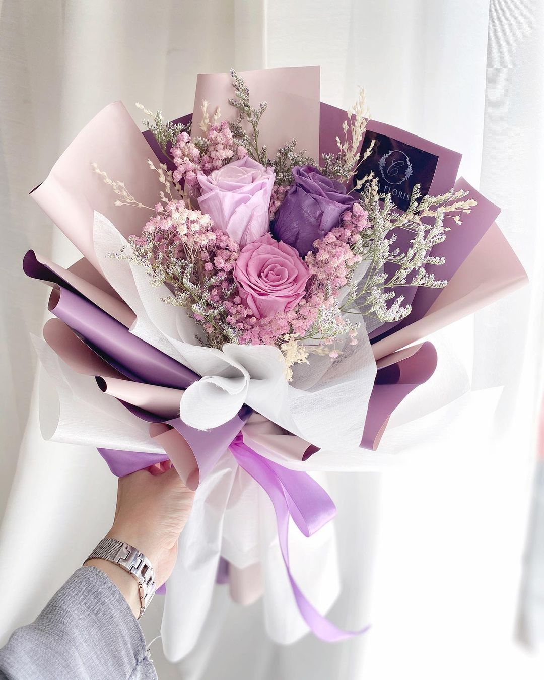 Thia Preserved Rose Bouquet 