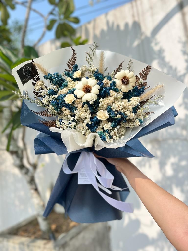 Naura Dried Bouquet