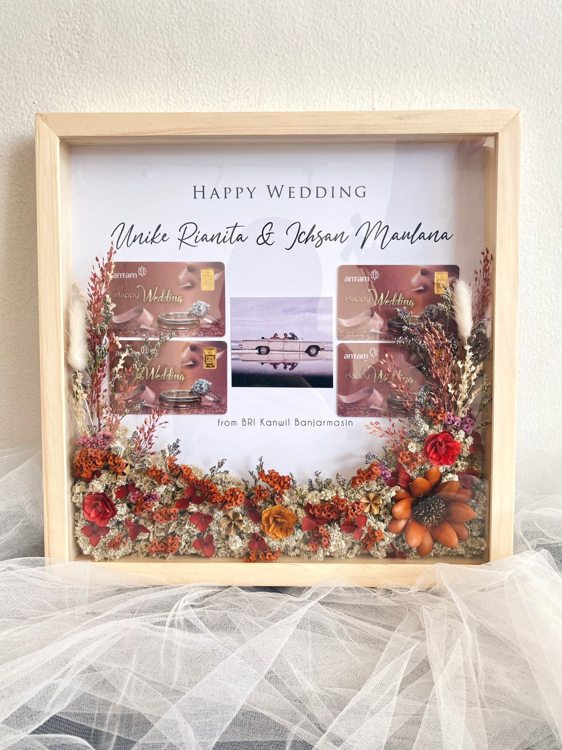Fully Bloom Frame