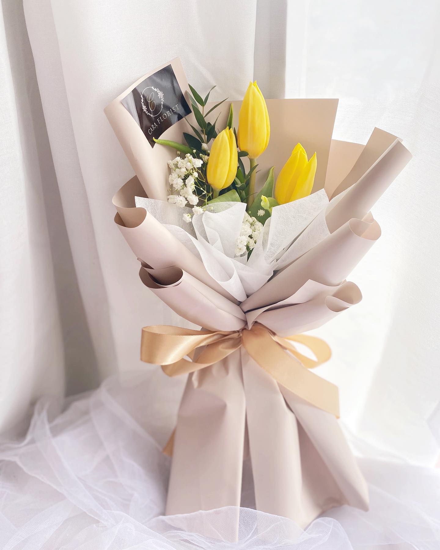 Tyra Tulip Bouquet