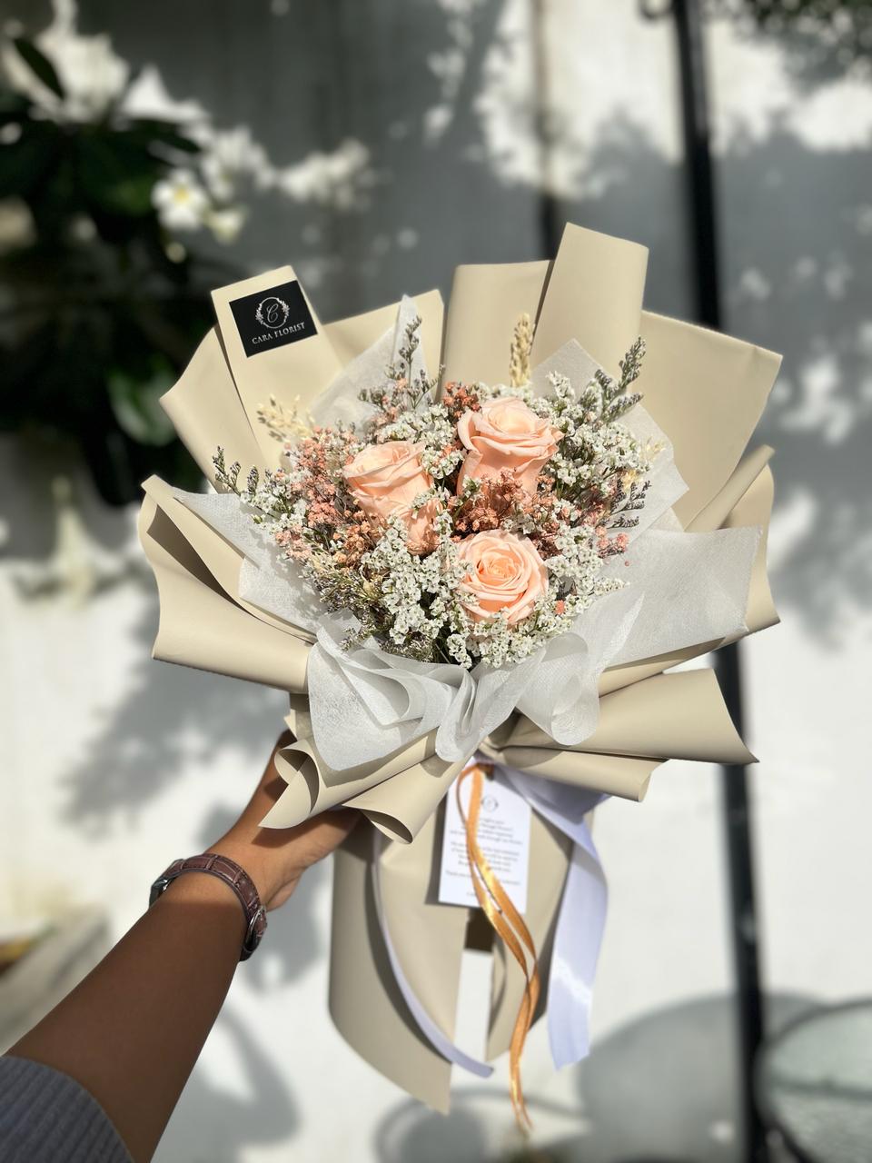 Thia Preserved Rose Bouquet 