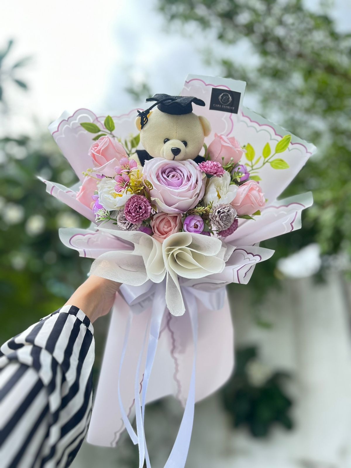 Kelia Artificial Graduation Bouquet