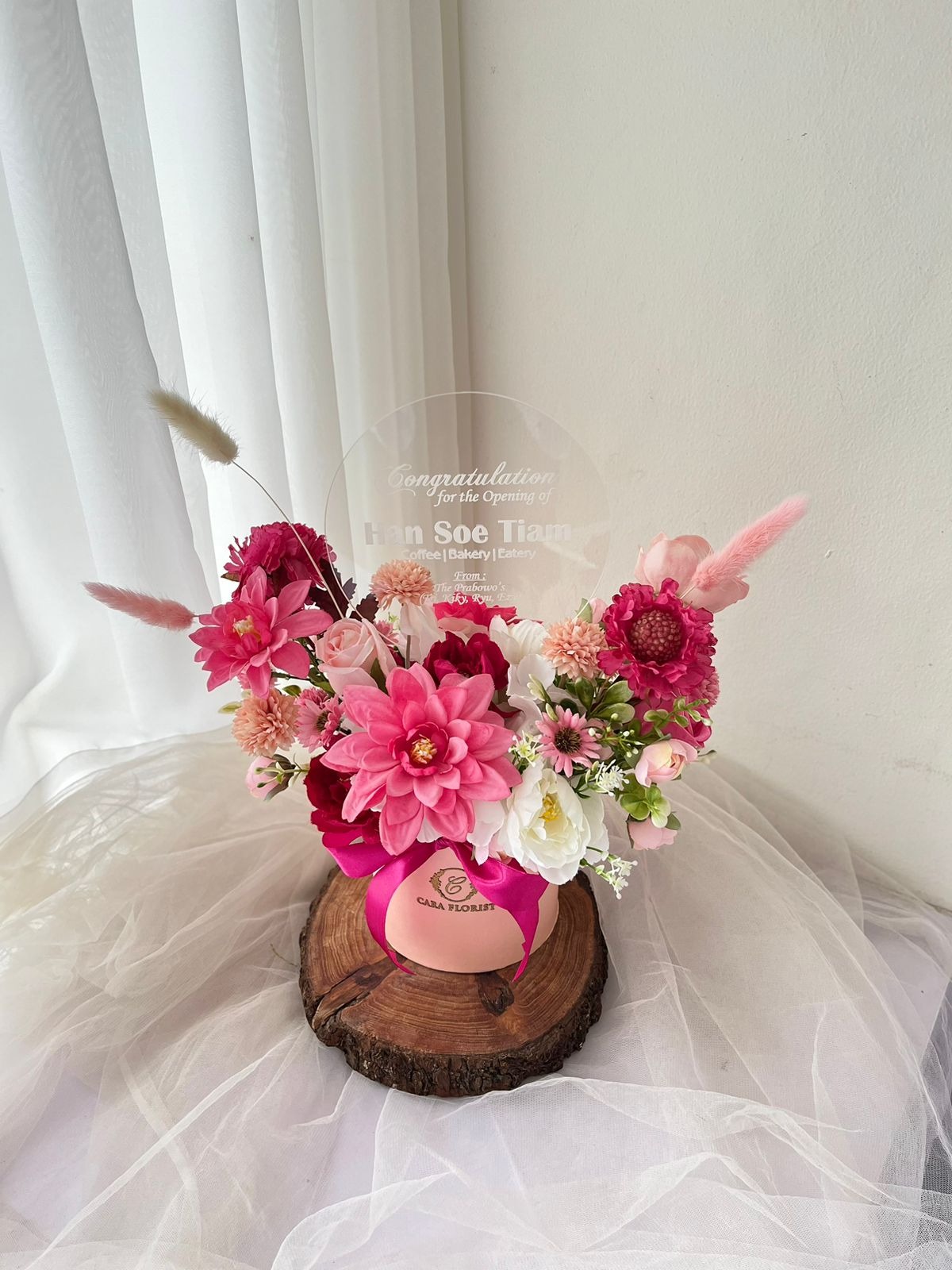 Momo Artificial Flowers in Tube