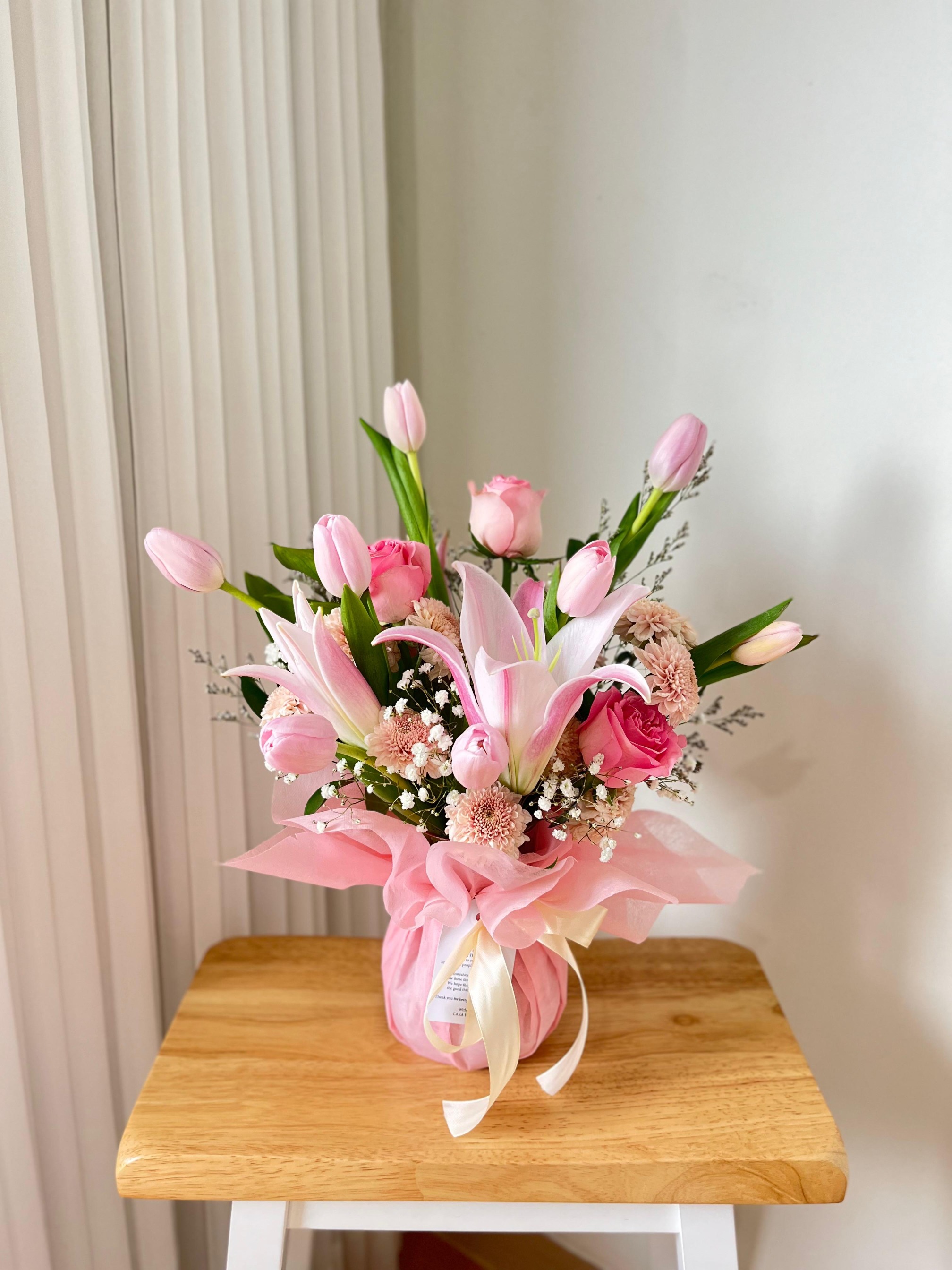 Lilya Vase