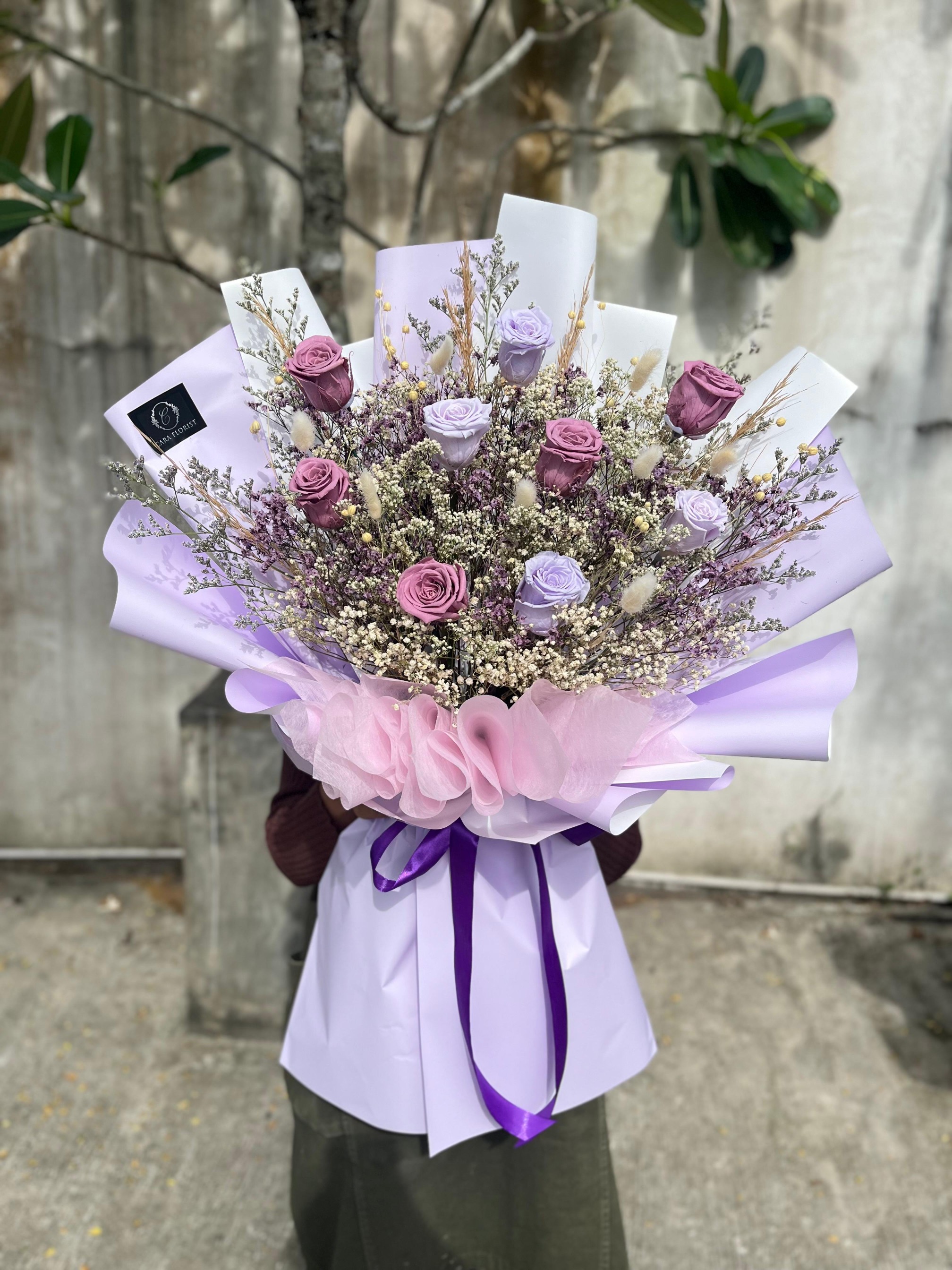 Alaya Preserved Rose Bouquet