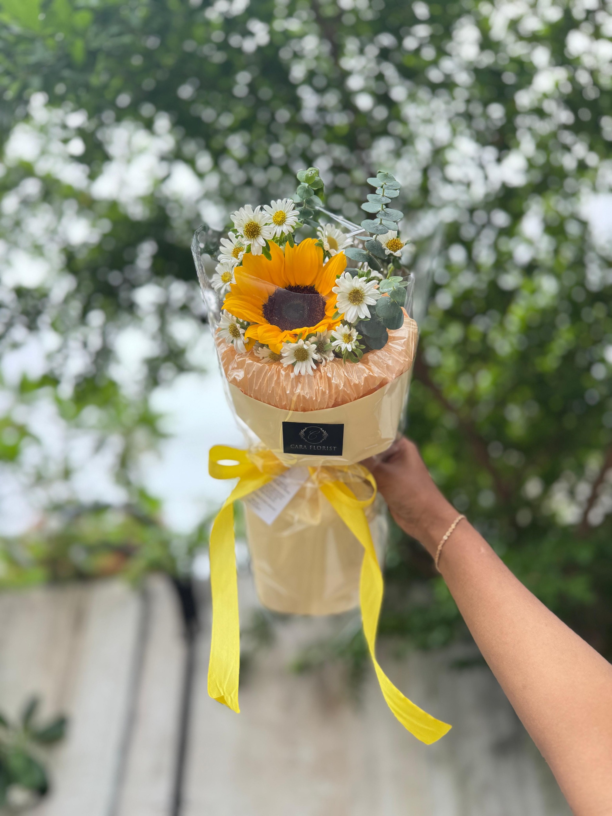 Indira Bouquet