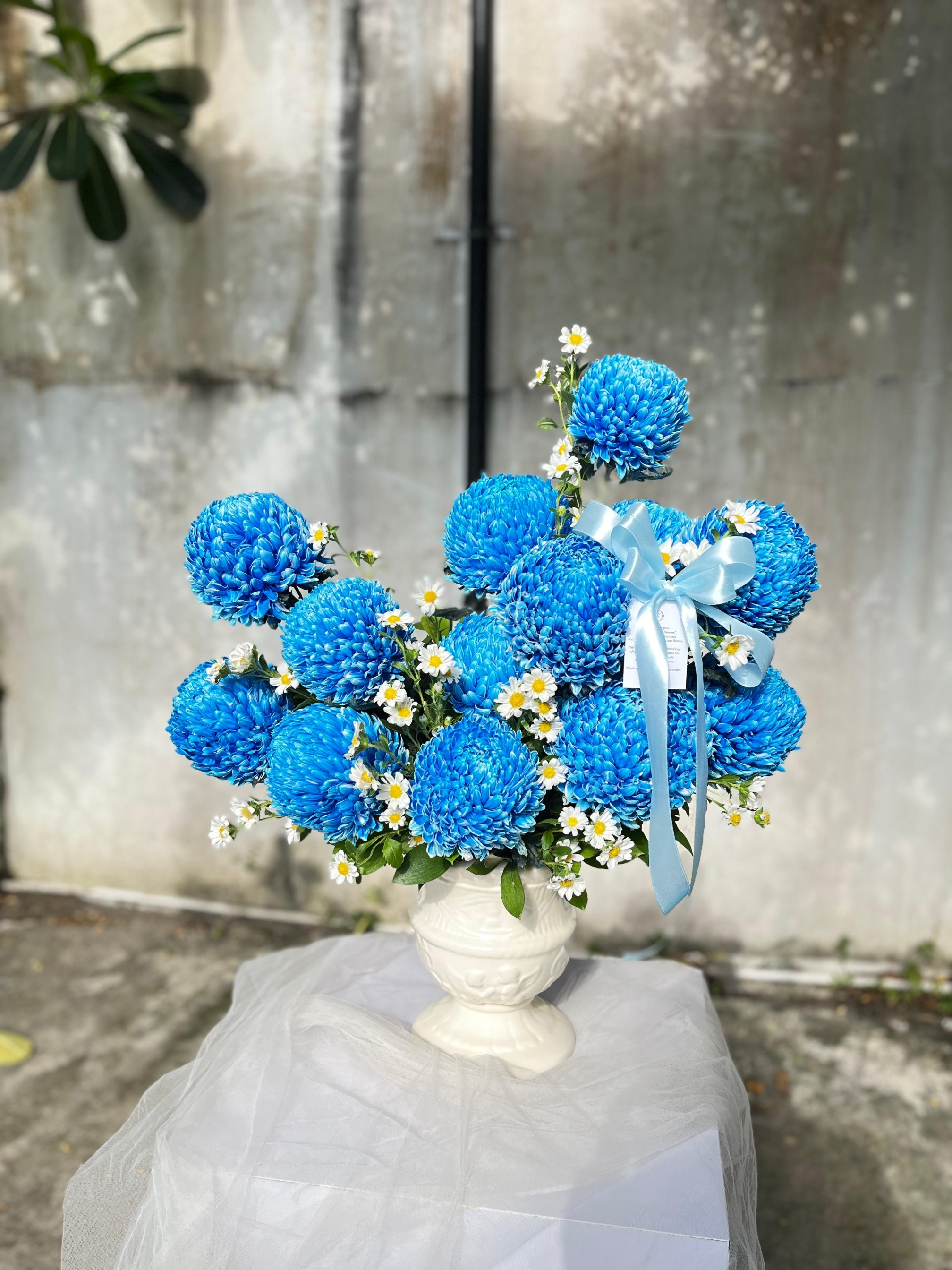 Blue Moon Vase