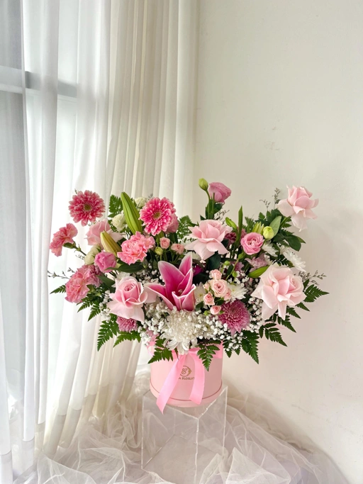 Image of Alisya Flowers in Tube