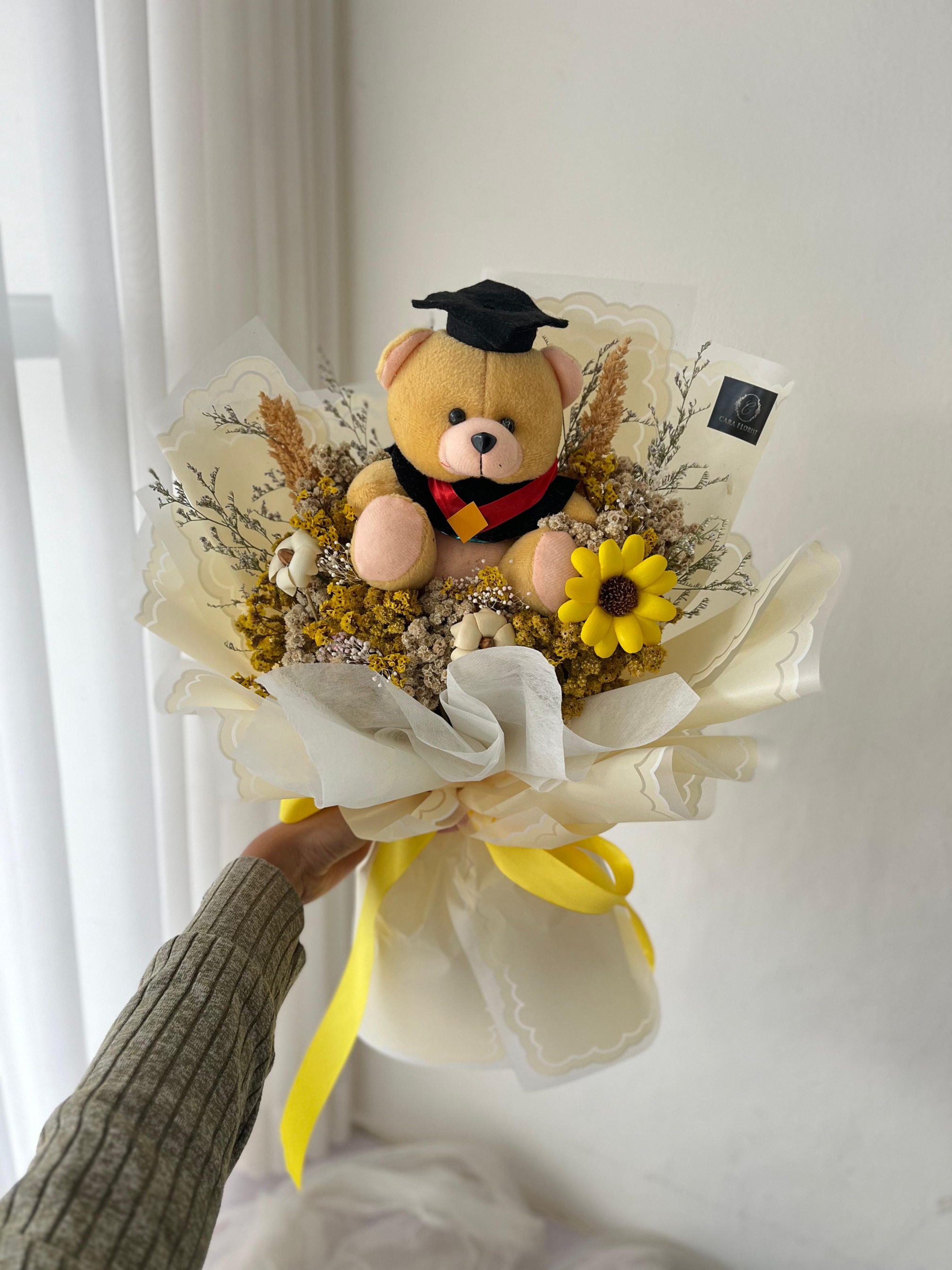 Winnie Dried Graduation Bouquet