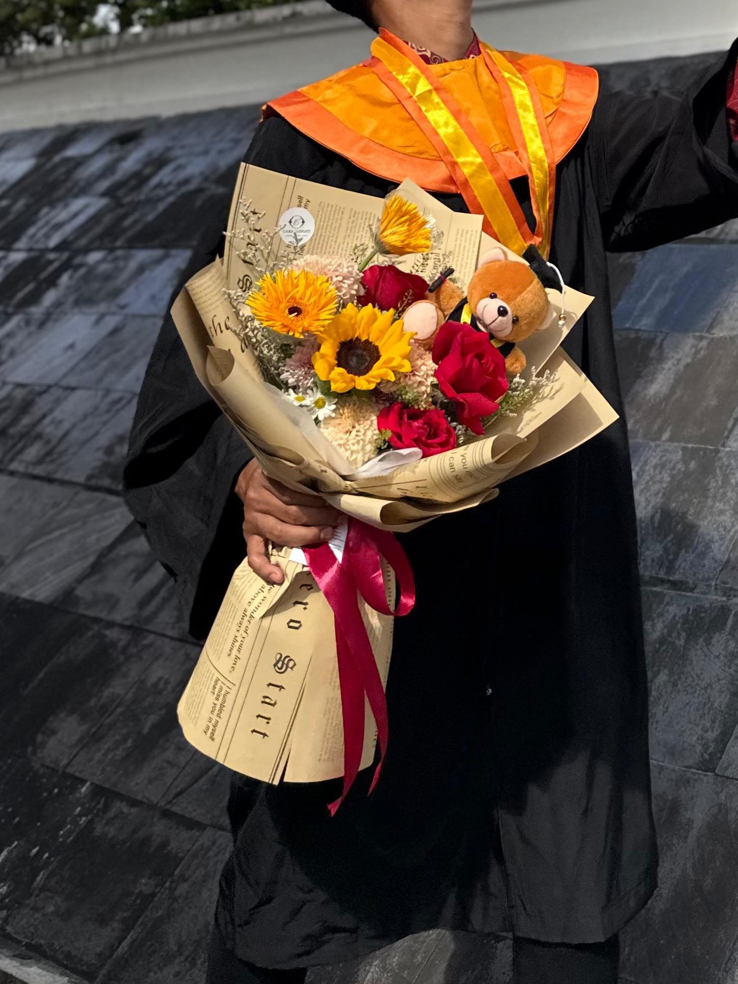 Zaena Graduation Bouquet