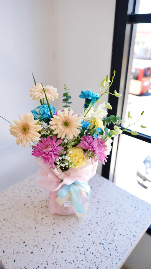 Image of Bintari Vase