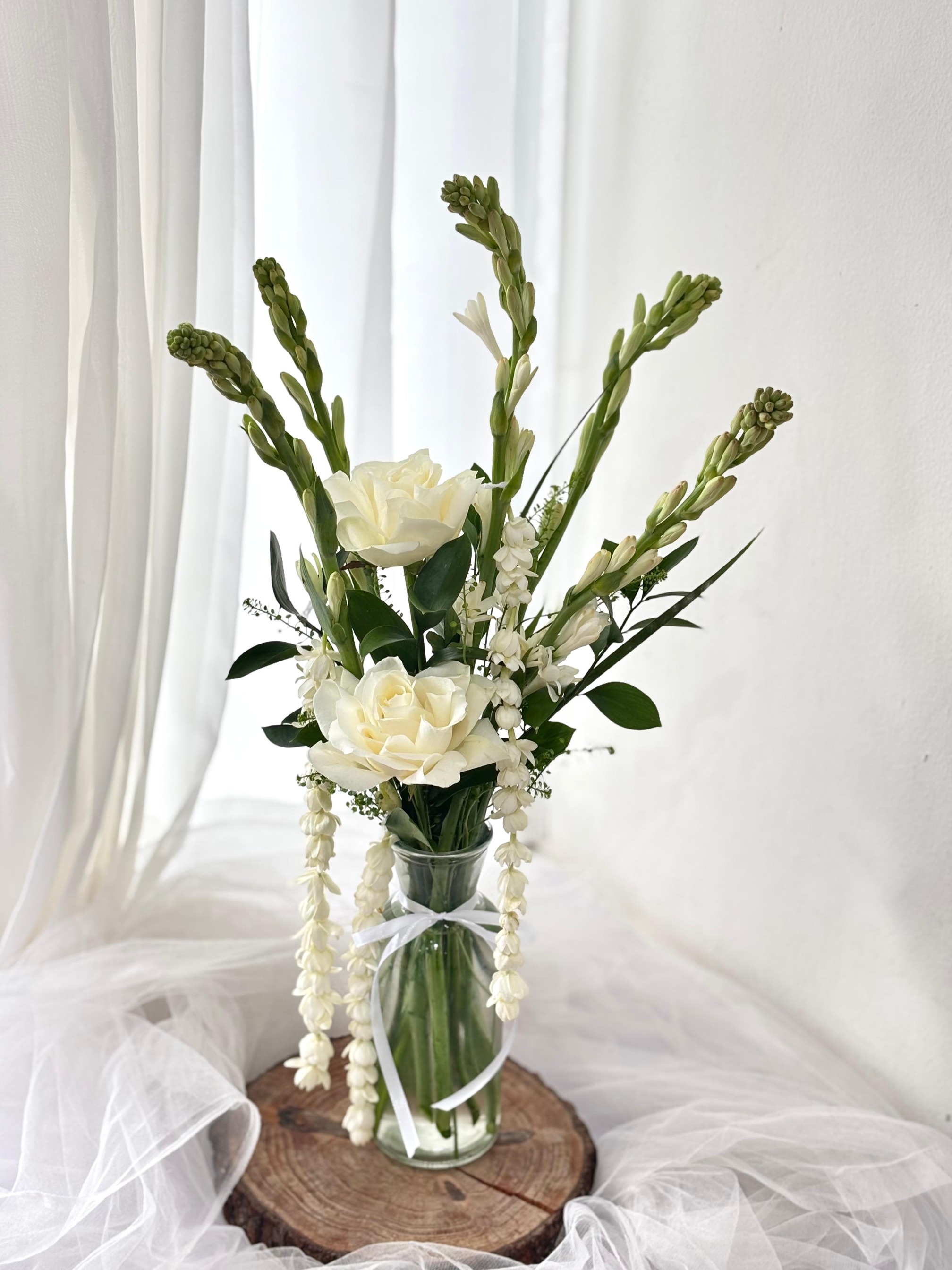 Yasmine Vase