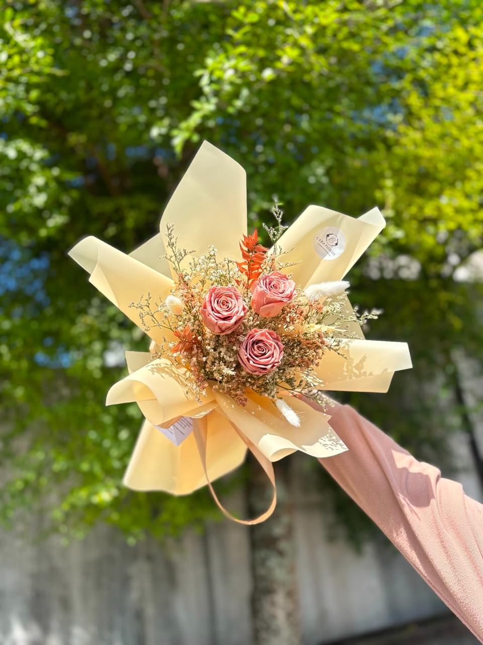 Thia Preserved Rose Bouquet 